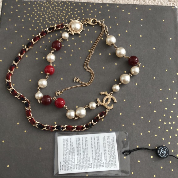 Auth Chanel necklace with pearls red beads and tweed - Picture 12 of 13